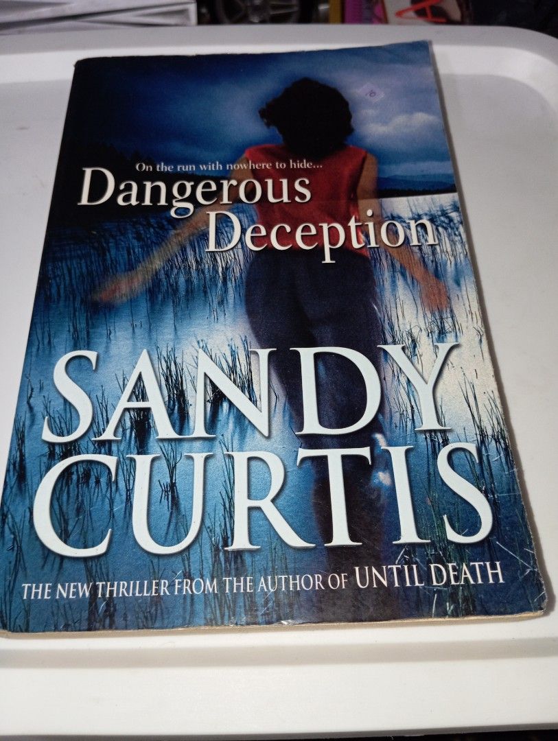 Novel Bahasa Inggeris Hobbies Toys Books Magazines Storybooks On