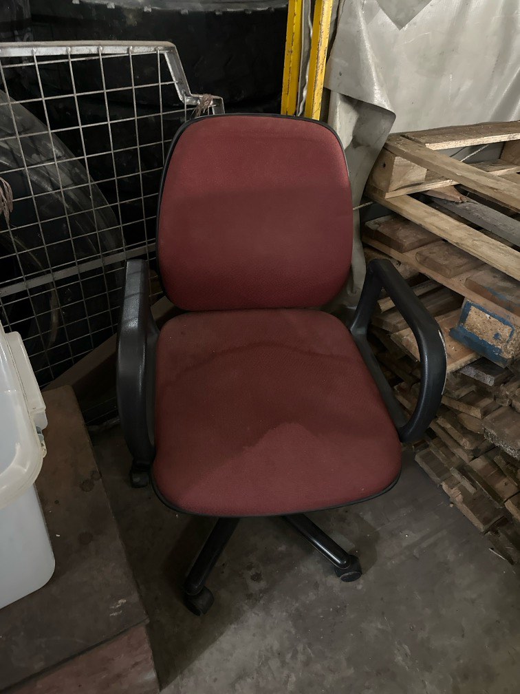 Office Chair (Last), Furniture & Home Living, Furniture, Chairs on