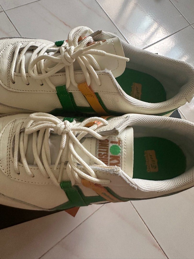 Onitsuka Tiger Delegation EX (Category: Sneakers) located in Singapore. Submitted by claytonnnwj (Listing ID 1275972973, Image 2). Description: Selling a preloved pair of Onitdula Tiger Delegation EX as I am no longer wearing it. As from the picture, the shoes are still in good condition. Shoes are 100% authentic.