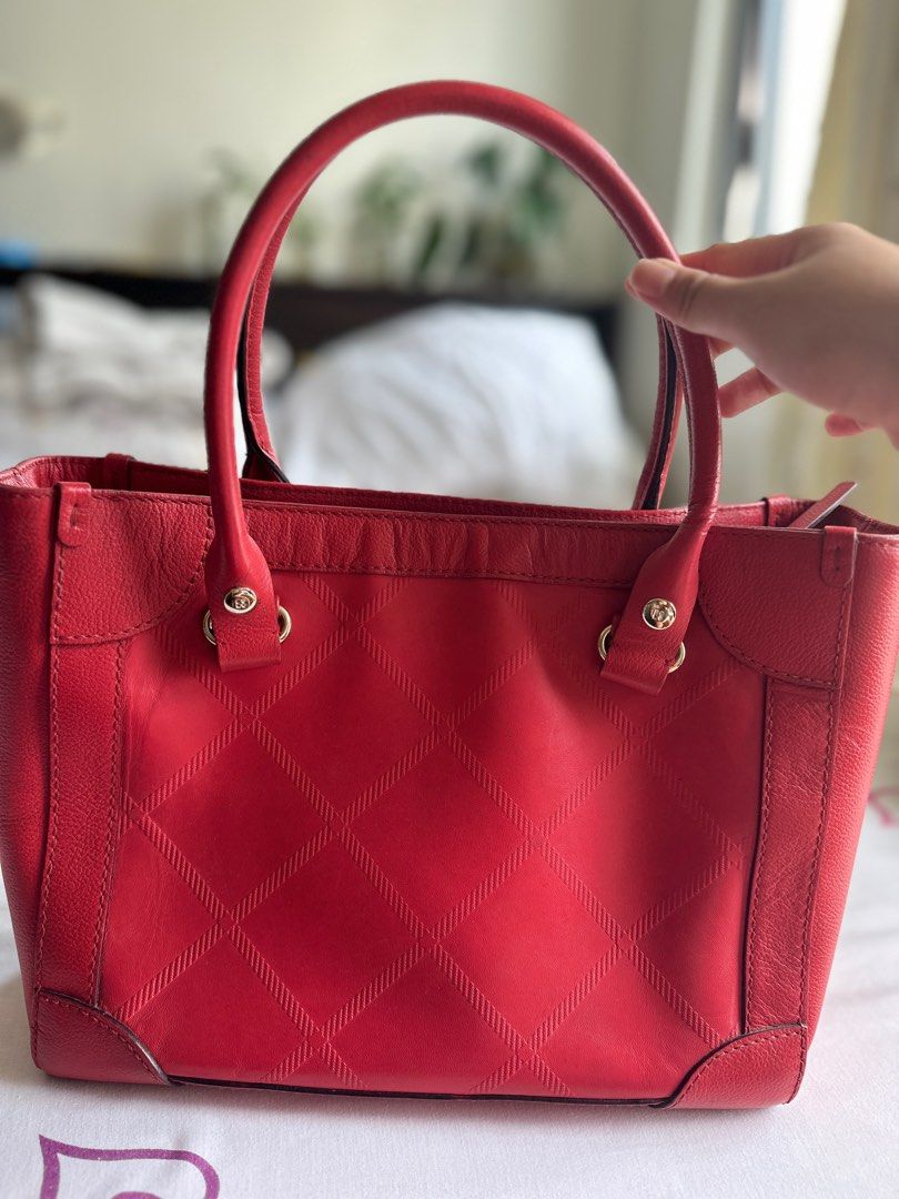 Original KS (Category: Luxury Bags & Wallets) located in Makati City. Submitted by cafeula (Listing ID 1275899889, Image 2). Description: Well loved No other inclusions No flaw, just minor signs of usage.