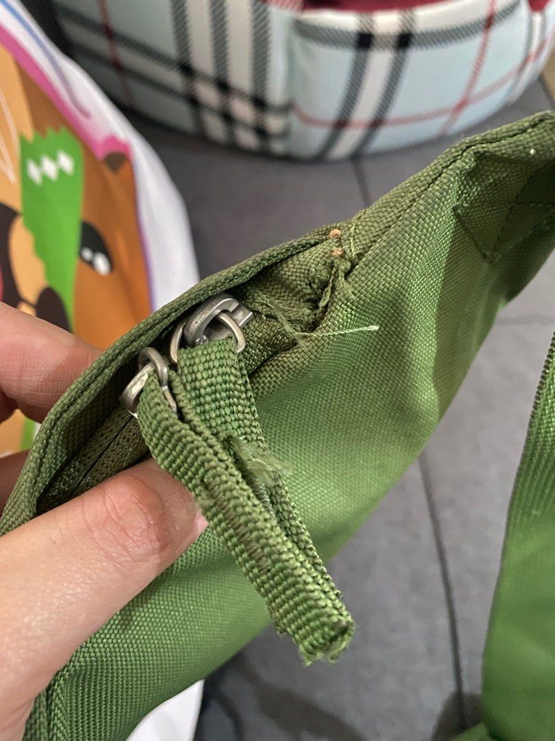 Original Nike Belt Bag Heritage 3L, Men's Fashion, Bags, Belt bags