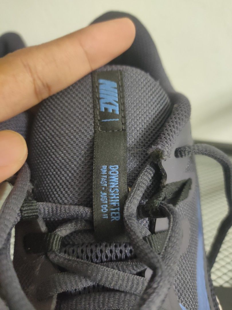 Nike downshifter 8 original 2025 vs fake