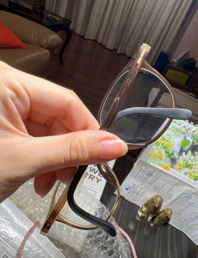 Owndays Reading Eyeglasses, Women's Fashion, Watches & Accessories