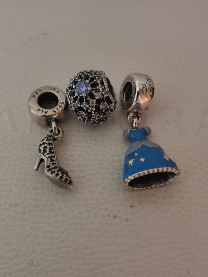 Pandora cinderella shoe top