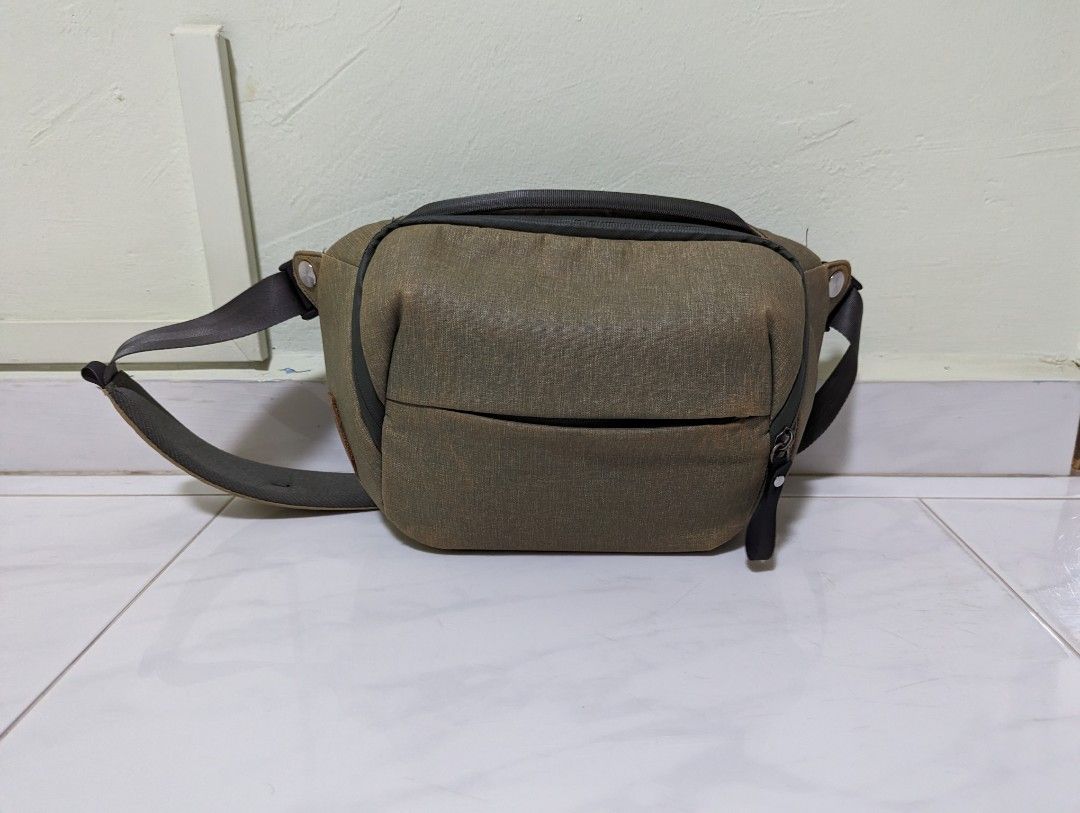 Everyday sling 5l best sale v1