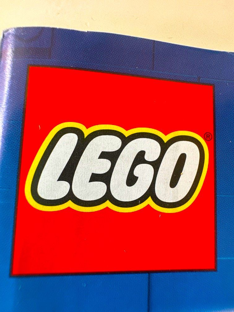 Find missing shop lego pieces