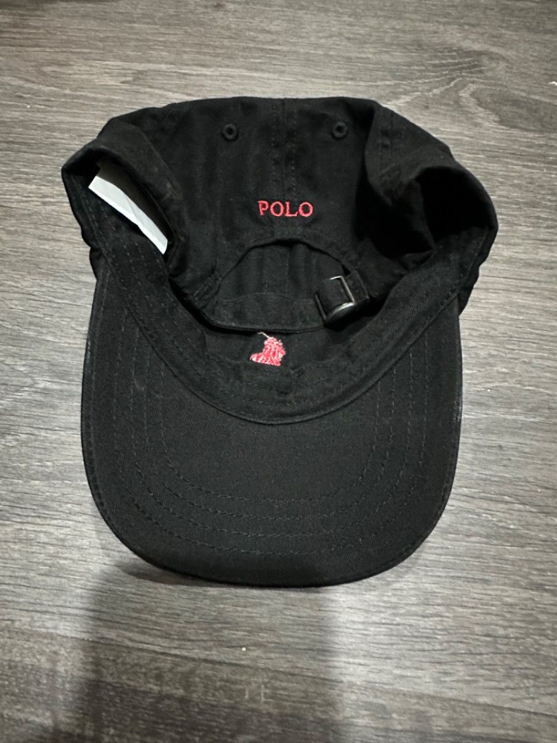 Black polo hat with red horse hotsell