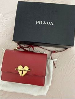 Prada heart shaped 2025 bag singapore