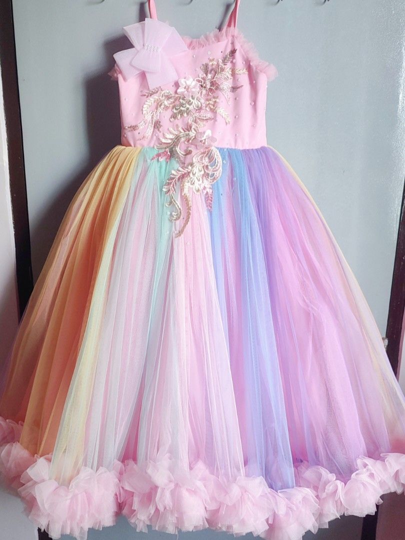 Unicorn gown for 7 years old clearance