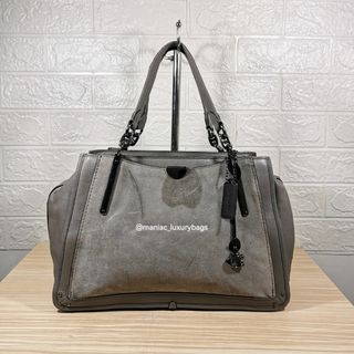 (Kategori: ) berada di . Dikirim oleh JuniorOakley (ID iklan 1276008716, Gambar 1). Deskripsi: .
