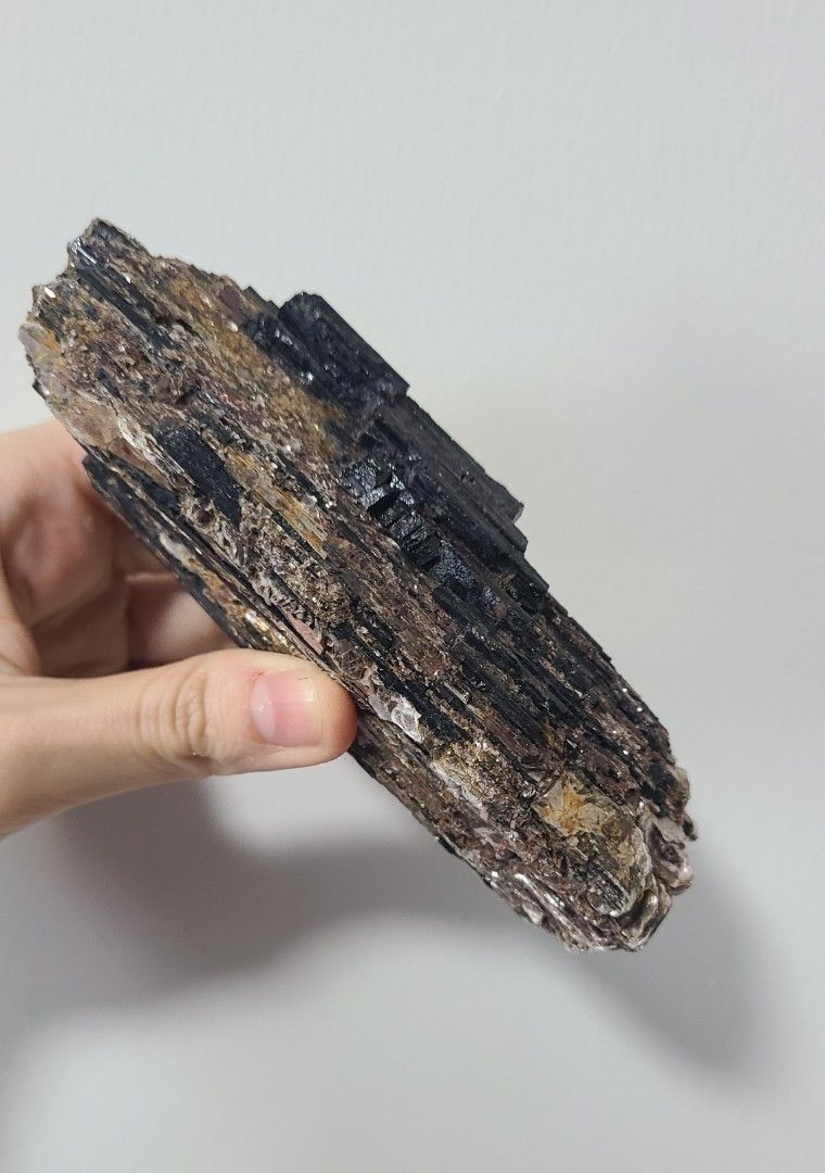 Golden mica with store black tourmaline