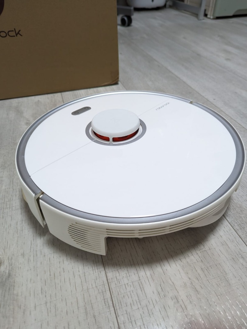 Roborock S5 Max Robot Vacuum & Mop Cleaner (Replaced with brand new