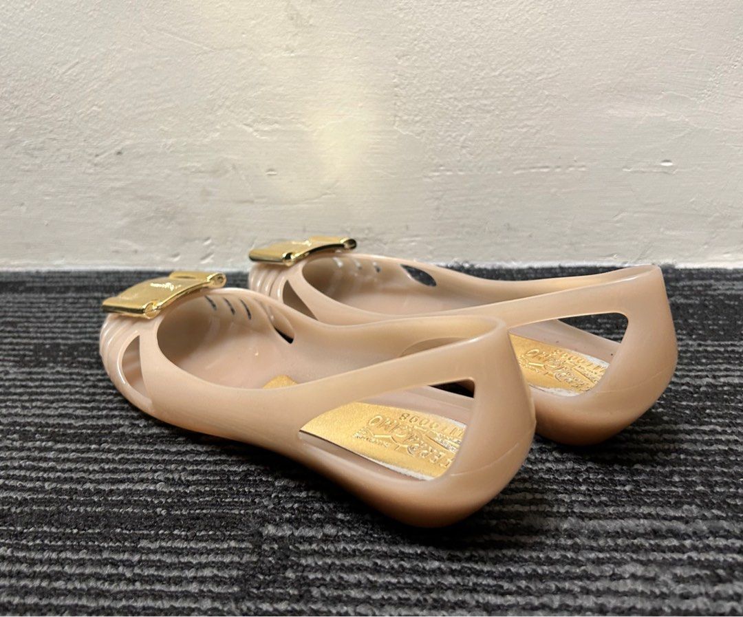 Salvatore Ferragamo Jelly Flats