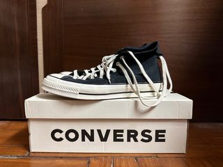 （分類：）位於 。 由 NewSneakers 提交（商品編號 1275921854，圖片 1）。簡介： 。