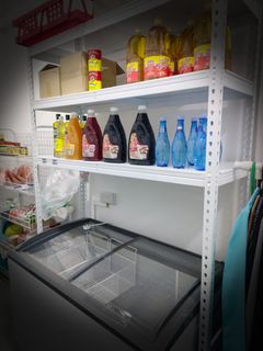 (Category: ) located in . Submitted by Simplyfrozen (Listing ID 1275956905, Image 1). Description: .