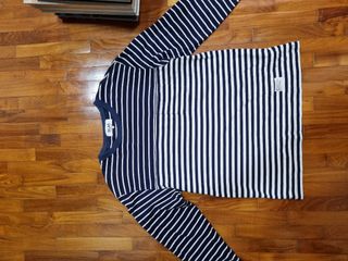 (Category: ) located in . Submitted by gabriel.ng (Listing ID 1275980838, Image 1). Description: .