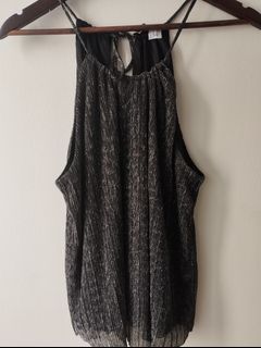 (Category: ) located in . Submitted by krloves (Listing ID 1275966176, Image 1). Description: .