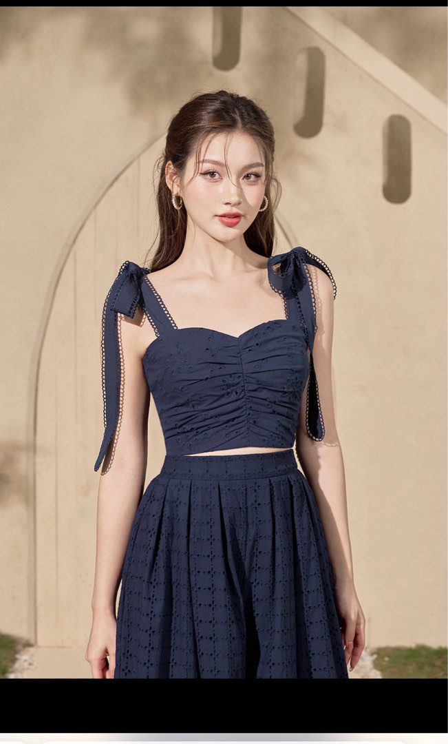 Chello SIOUX RUCHED SWEETHEART BRODERIE ANGLAISE TOP WITH RIBBON STRAPS IN  NAVY BLUE, Women's Fashion, Tops, Sleeveless on Carousell