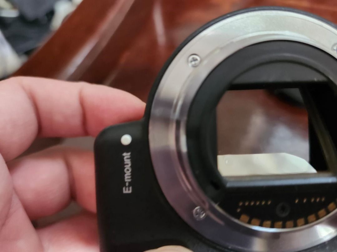 Sony LAEA2 轉接環 鏡頭轉接器 A Mount to E Mount adapter (鏡有凹,沒底蓋), 攝影器材, 鏡頭及裝備