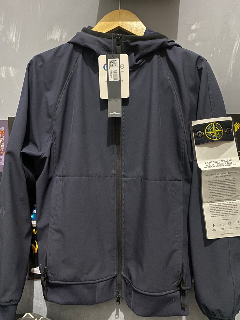 STONE ISLAND LIGHT SOFT SHELL-R - ジャケット・アウター