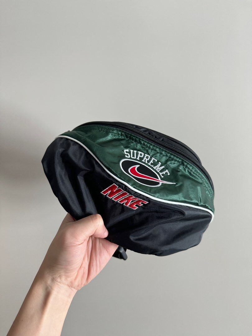 Supreme nike shoulder bag sale green