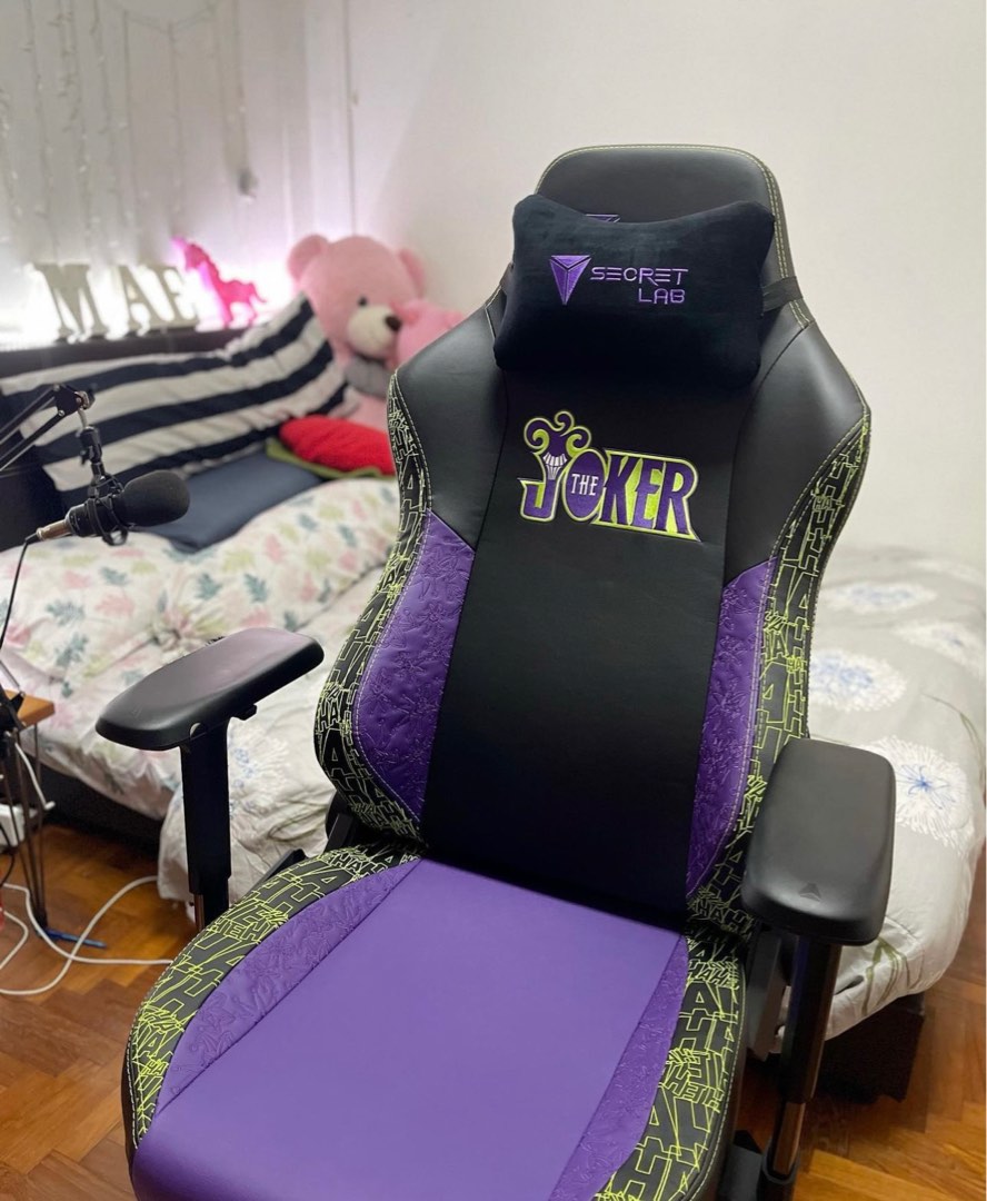 The Joker Secret Lab Titan EvoHybrid Leatherrete, Furniture & Home