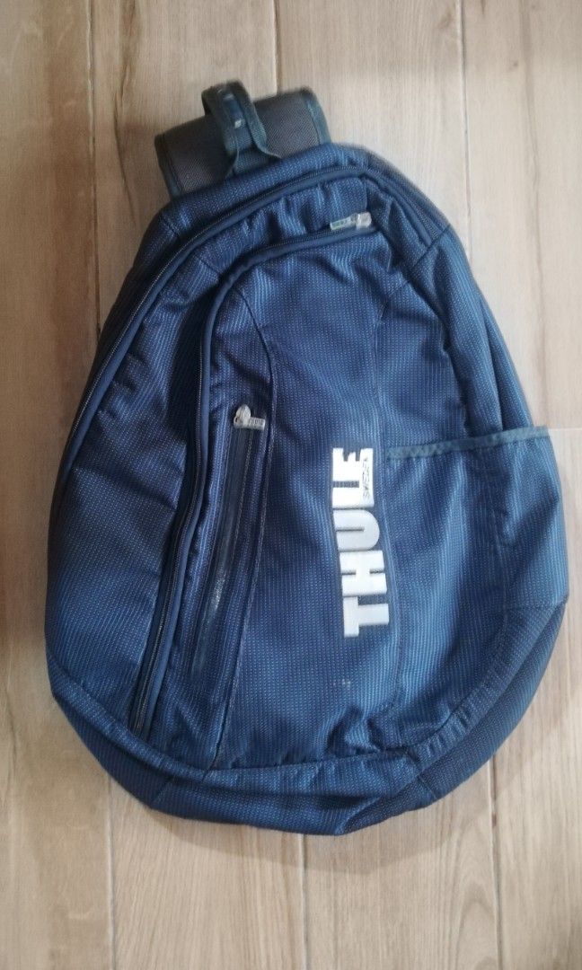 Thule Crossover Bag (Category: Backpacks) located in Mandaluyong City. Submitted by cabcab45 (Listing ID 1275932886, Image 1). Description: Thule Crossover Sling bag. php 3000. Negotiable Pick up at California Garden Square, Mandaluyong City.