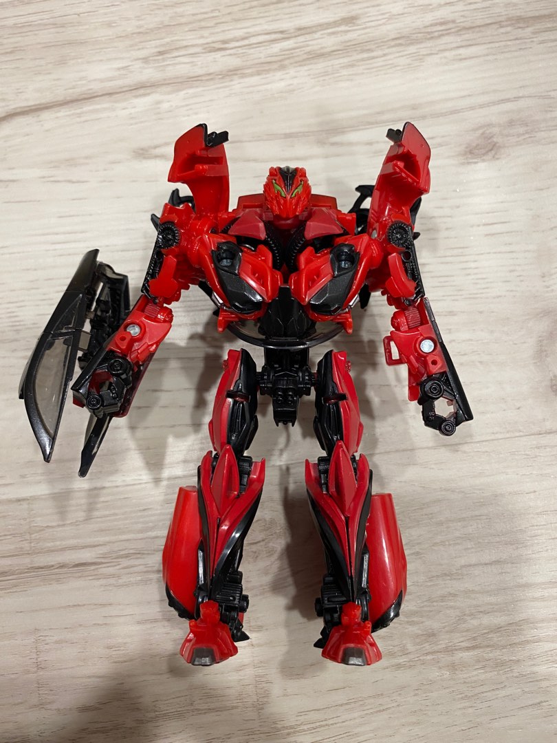 Stinger transformer toy hotsell