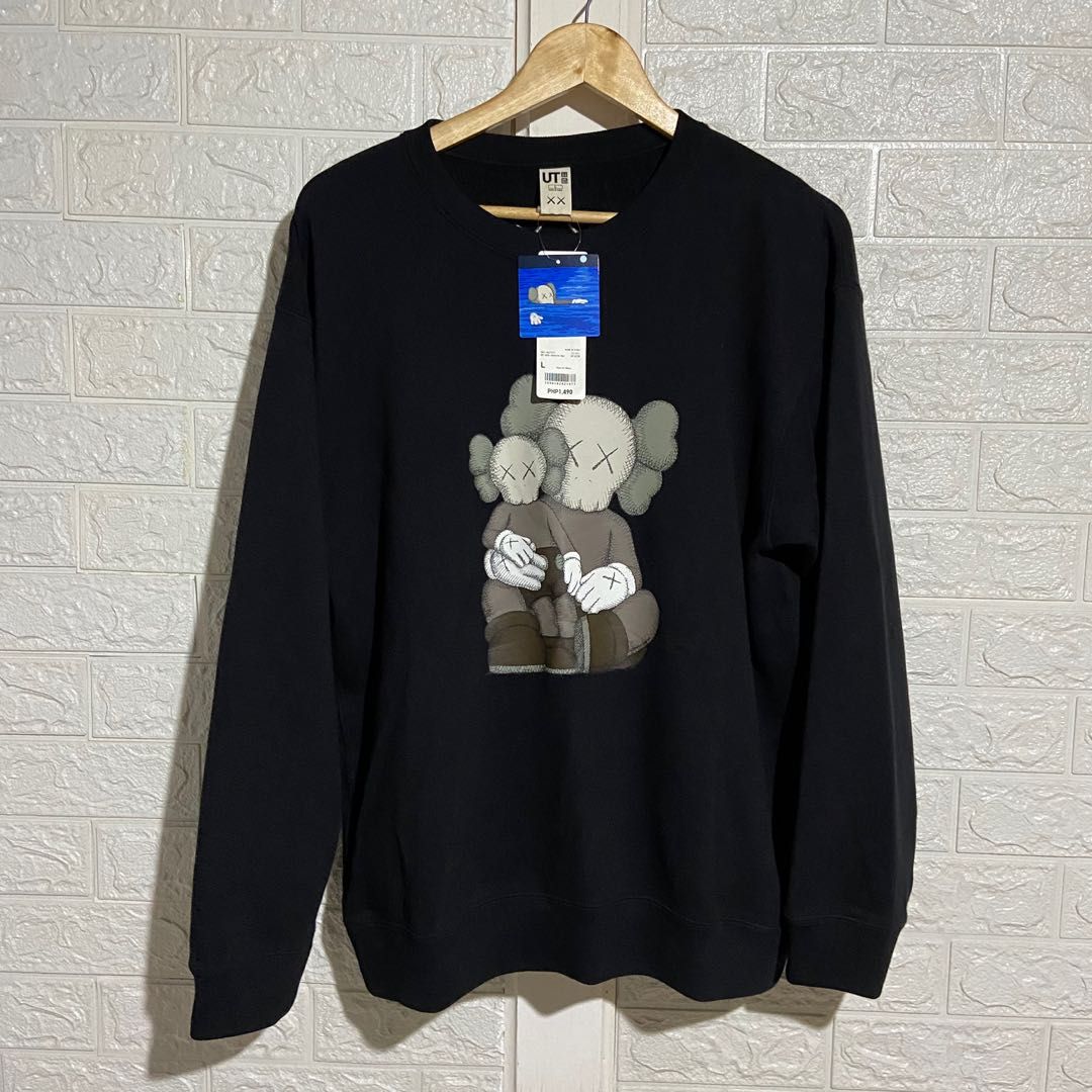 Uniqlo x Kaws Men s Fashion Tops Sets Hoodies on Carousell