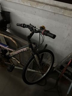 (Category: ) located in . Submitted by goodcheapk (Listing ID 1269963361, Image 1). Description: .