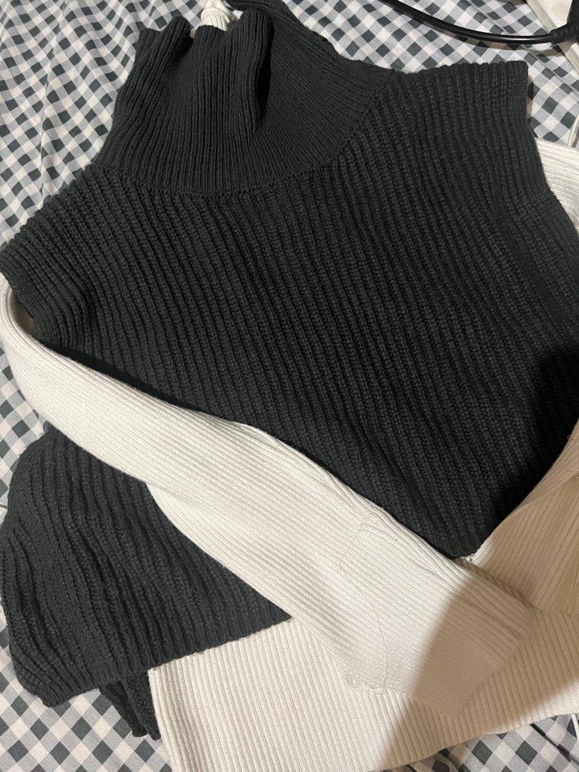 Vest Pureknit, Women's Fashion, Tops, Sleeveless On Carousell