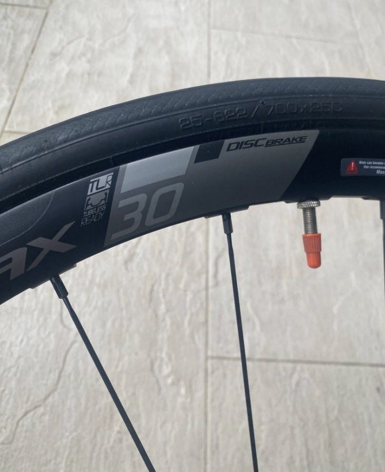 Vision trimax store 40 carbon clincher