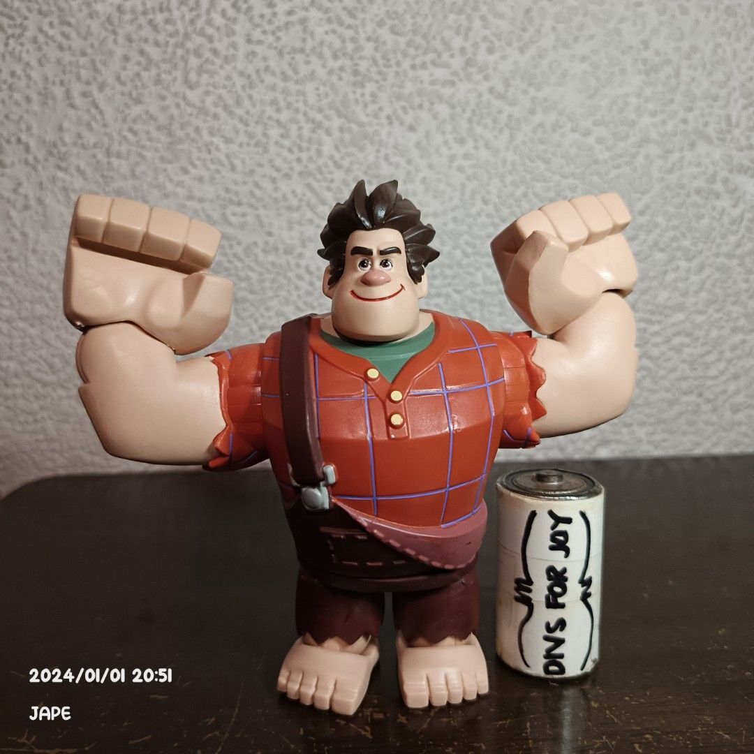 Wreck it Ralph (Category: Figurines & Statues) located in Makati City. Submitted by divs4joy (Listing ID 1275901689, Image 3). Description: Wreck it Ralph 655❌❌❌ 👉 6inches tall.