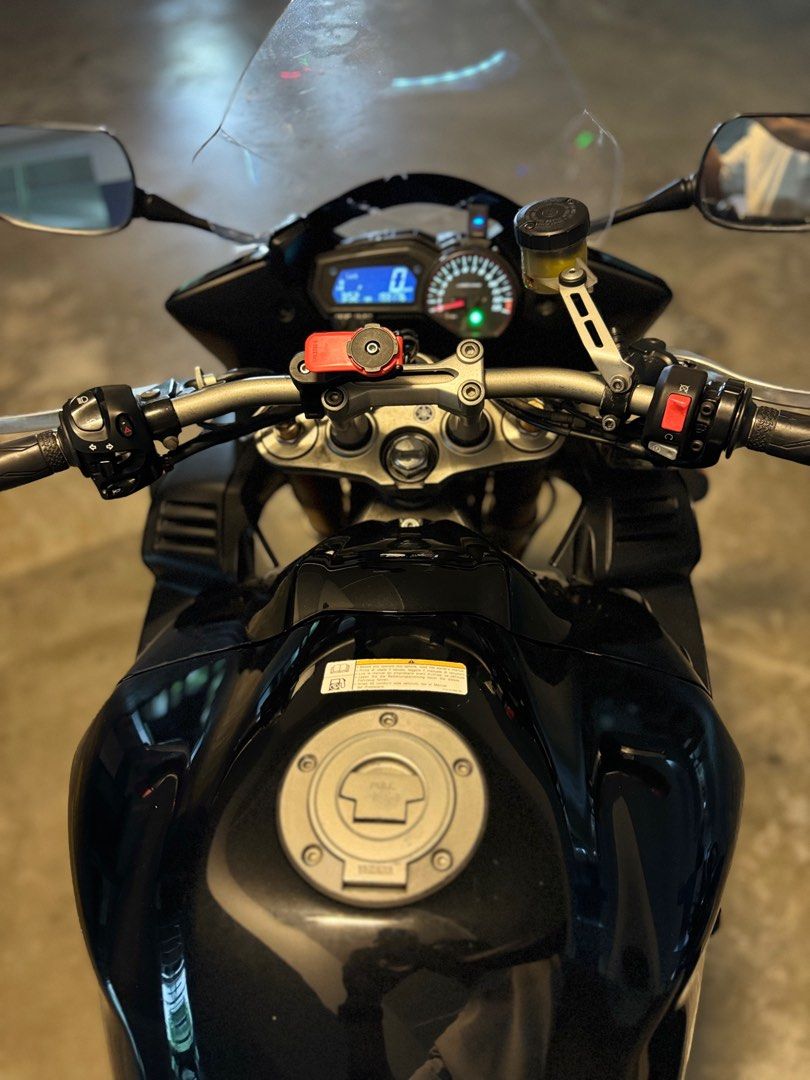 Yamaha FZ1-S, Motorcycles, Motorcycles for Sale, Class 2 on Carousell