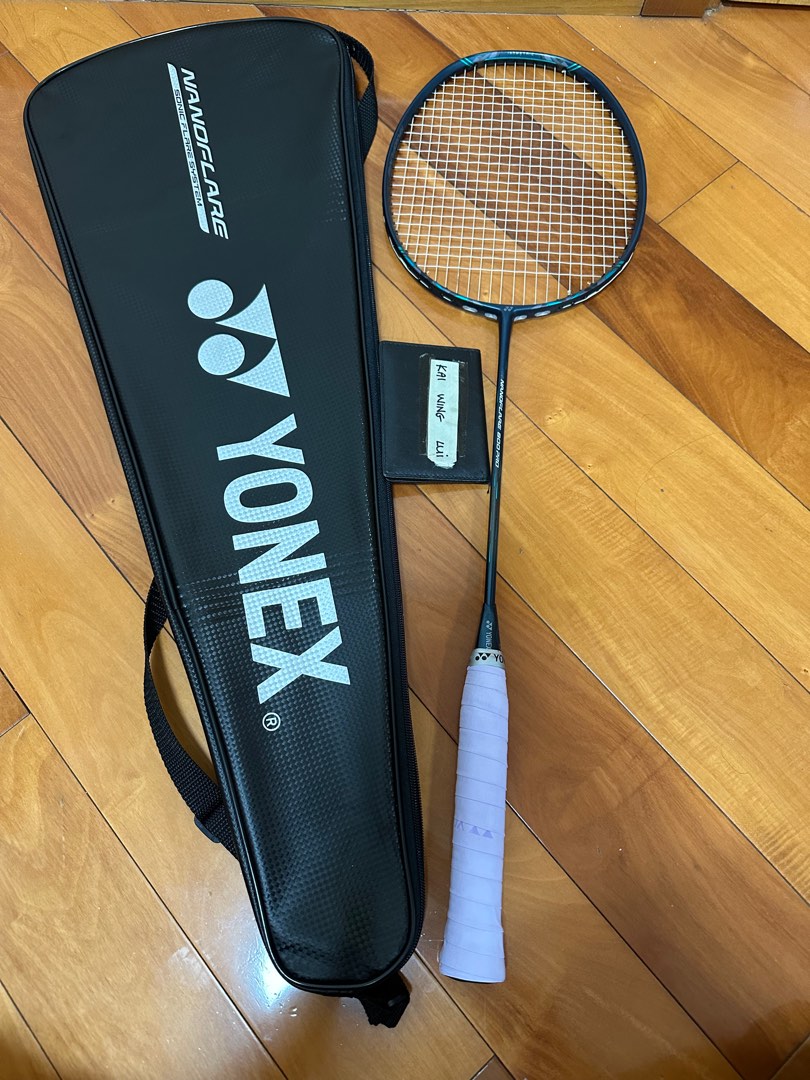 【美品】YONEX ナノフレア800pro 4UG6専用ケース付き ヨネックスナノフレア800Pro 4U6 2本セット 【美品】YONEX ナノフレア