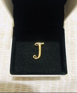 18k Initial "J" Pendant