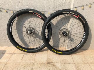 （分類：）位於 。 由 prestotri 提交（商品編號 1280852024，圖片 1）。簡介： 。