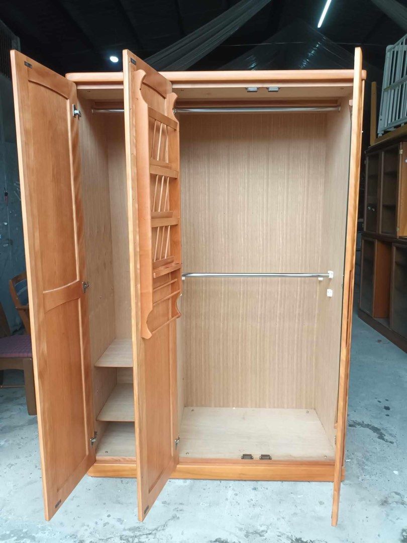 3 door closet, Furniture & Home Living, Furniture, Shelves, Cabinets ...