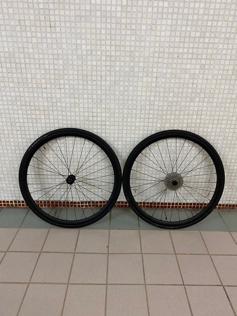 700c 30mm tyres on sale