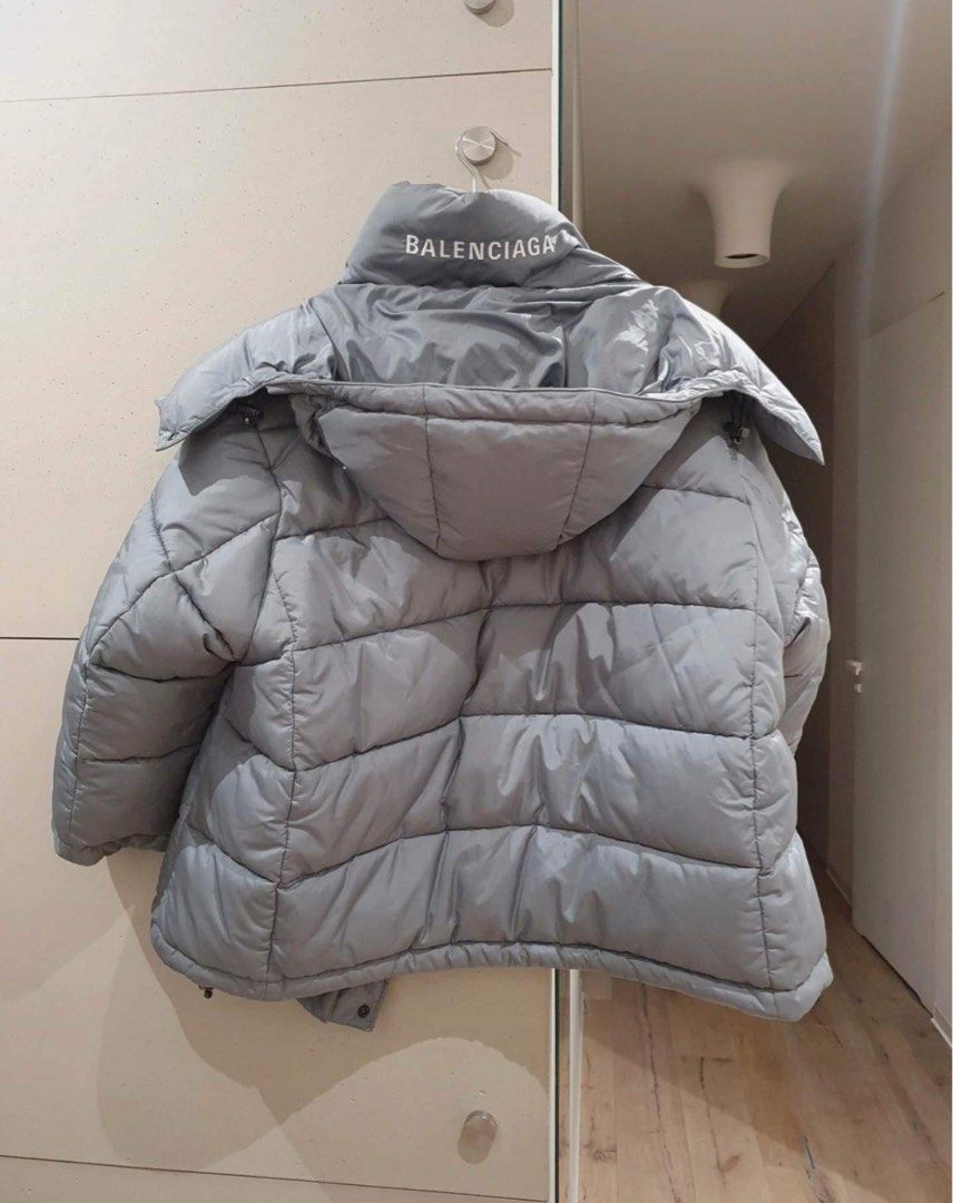 Balenciaga swing puffer on sale jacket
