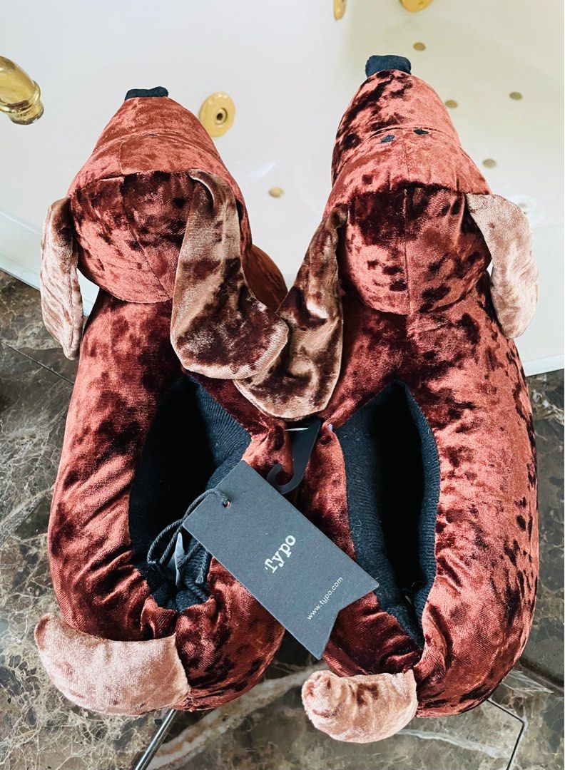 Warm top fuzzy slippers