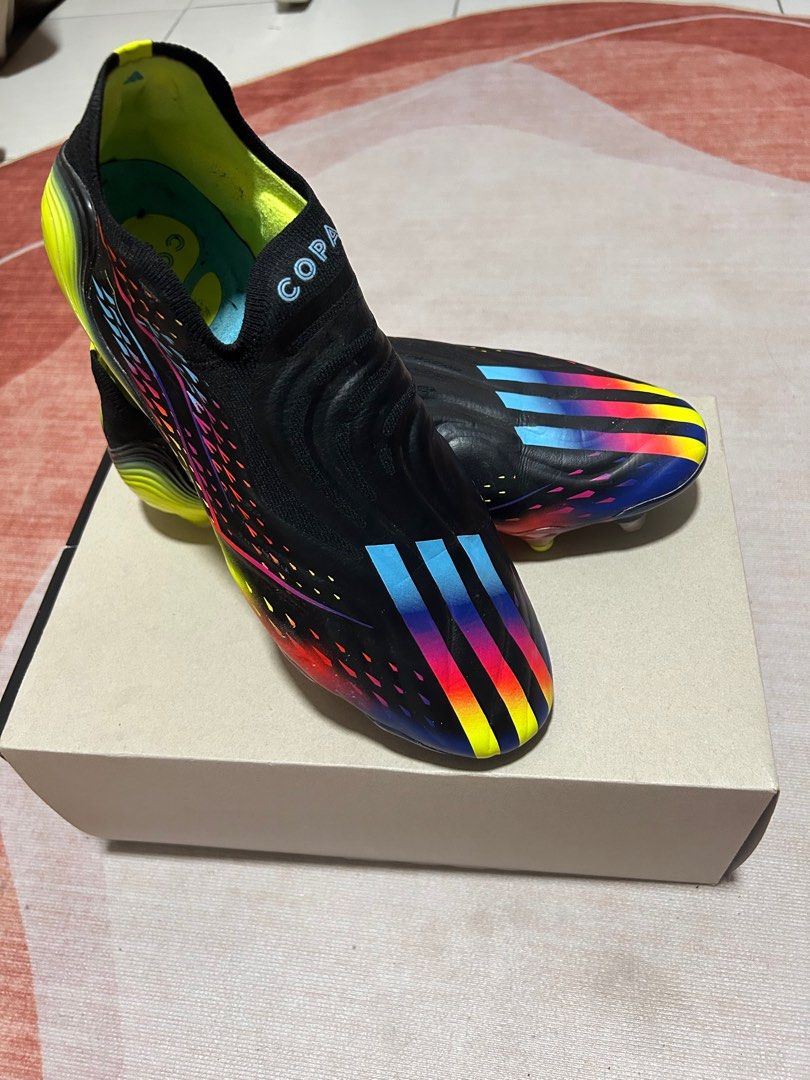 Adidas glitch malaysia store