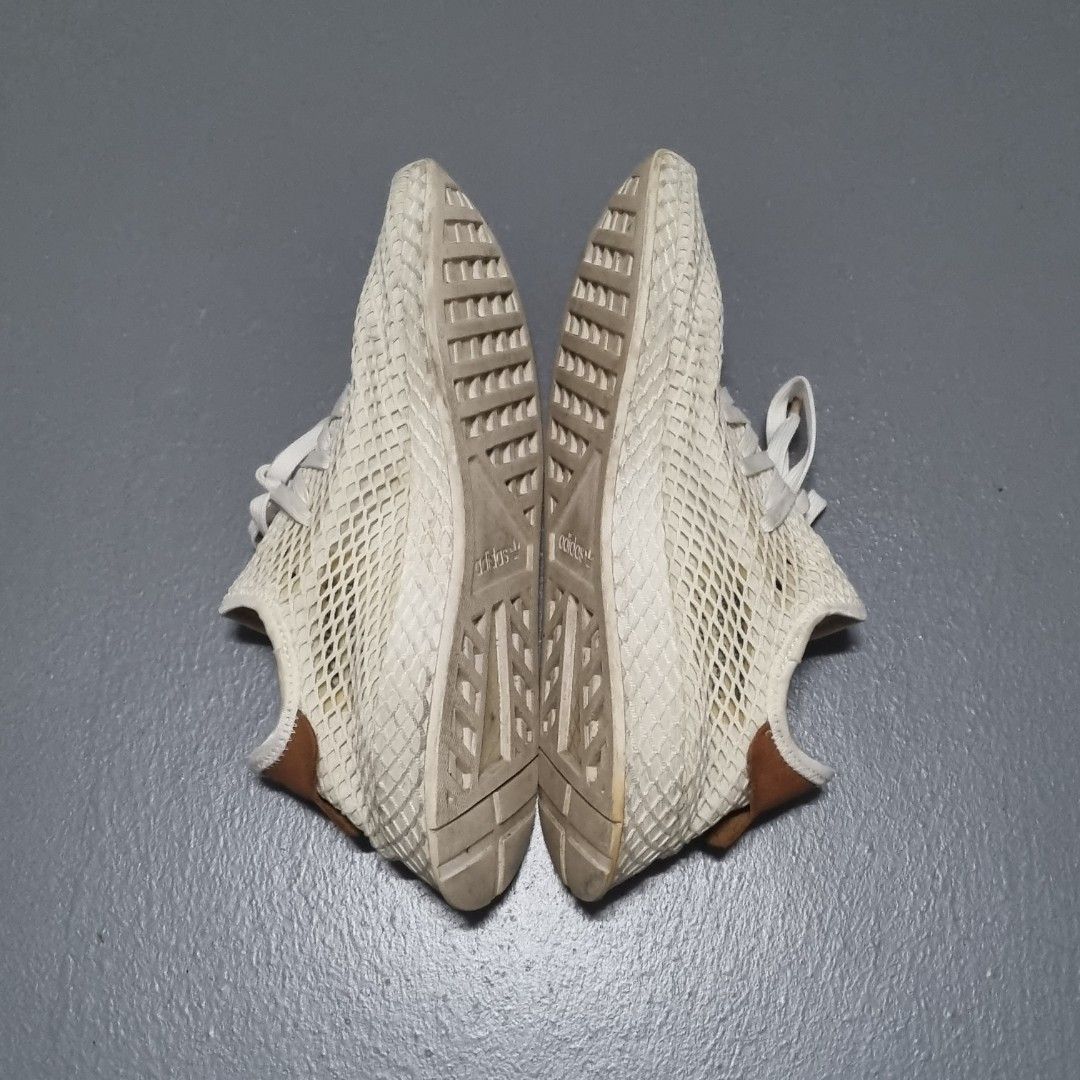 White deerupts shop