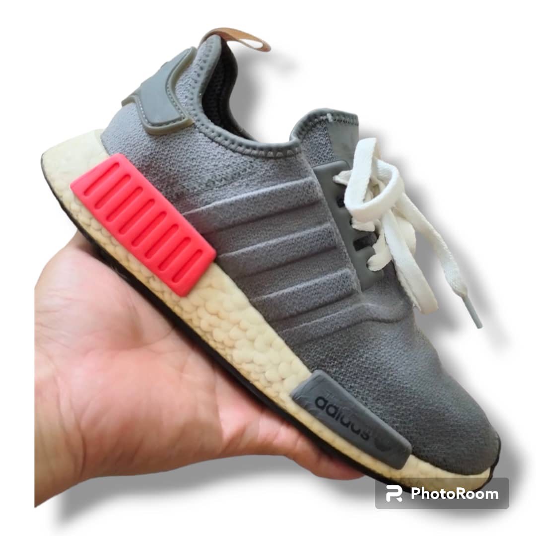 ADIDAS NMD R1 GREY RED 2019