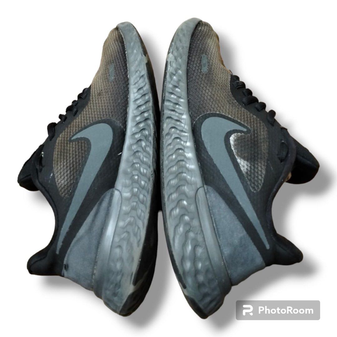 Nike revolution 5 online noir