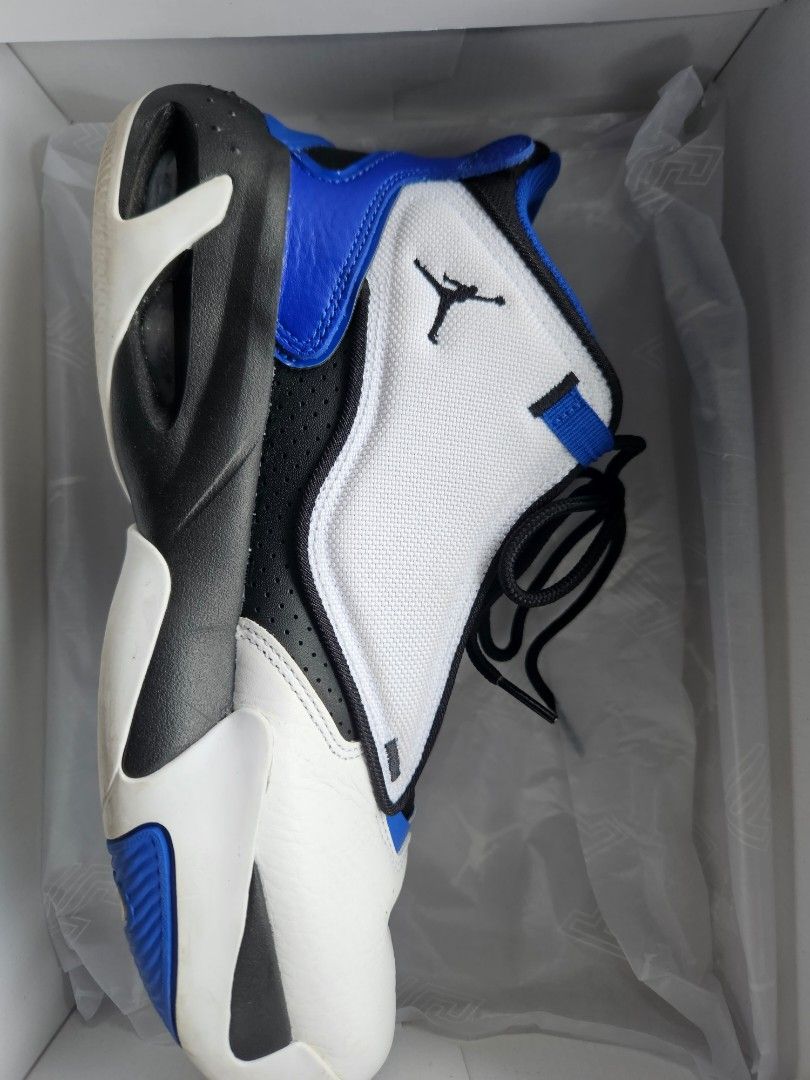 Max aura jordans on sale
