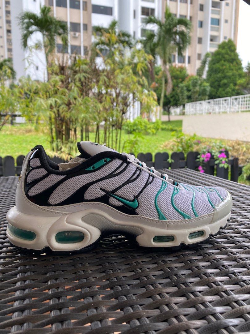 Air max plus EU 40.5 Men s Fashion Footwear Sneakers on Carousell