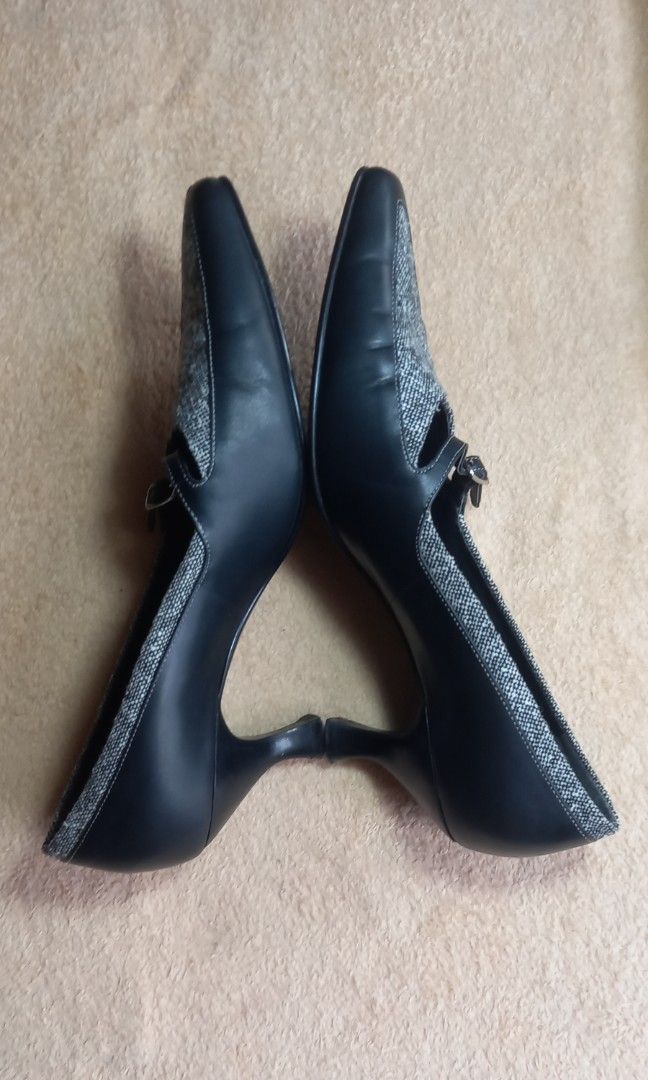 Ann taylor loft heels store