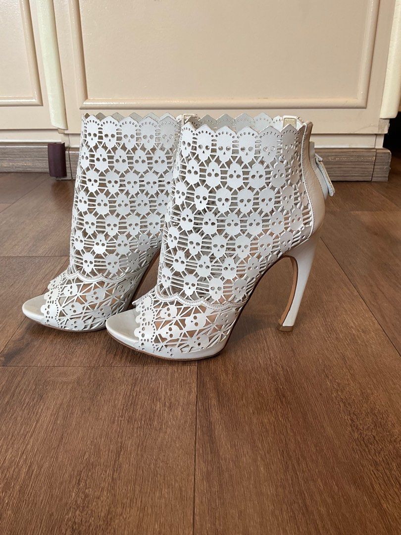 Alexander mcqueen booties shop