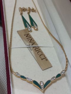 Authentic Nina Ricci necklace and earrings with crystals
